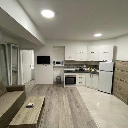 Mrn Apartment 2 Skopje Bagian luar foto