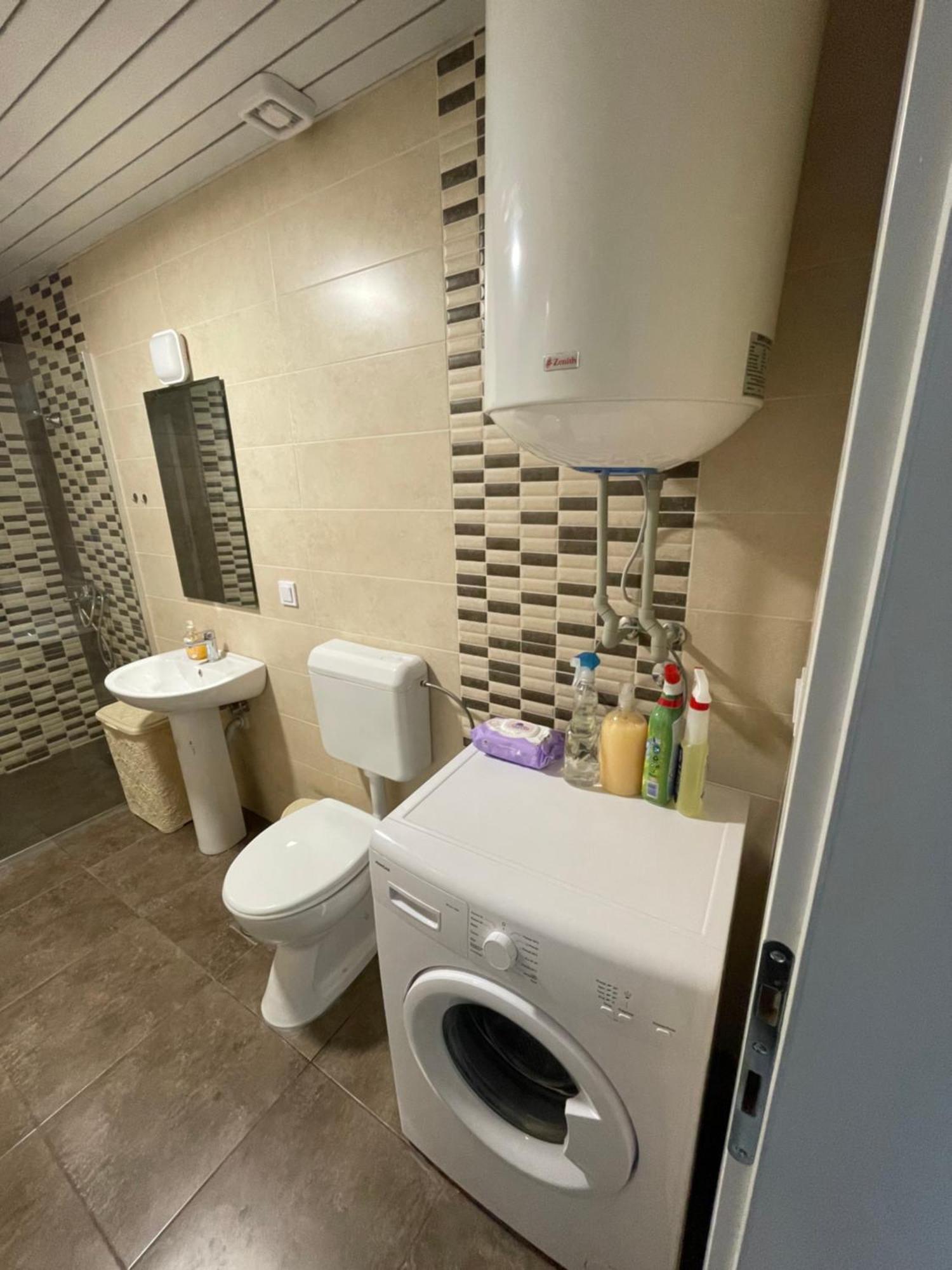 Mrn Apartment 2 Skopje Bagian luar foto